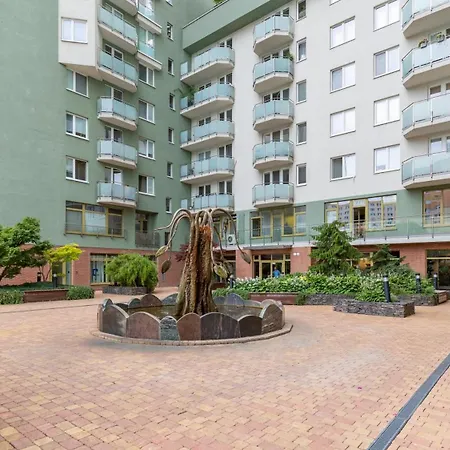 Bosakova Retreat With Balcony Apartamento *